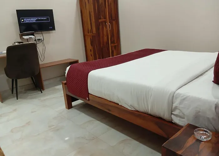 Hotel Galaxy N Sri Ganganagar