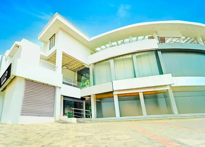 Hotel O Kollam Bypass Kureepuzha