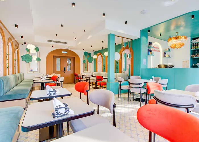 Rosemay Boutique Hotel Near Heathrow Airport