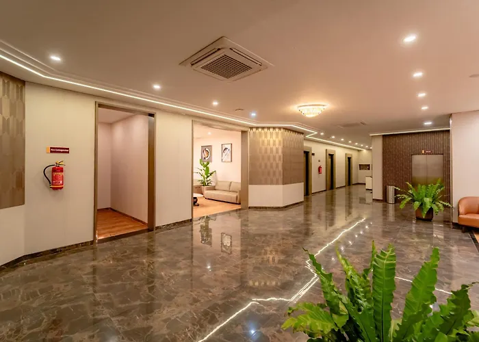 Pravasa Hotel Vijayapura