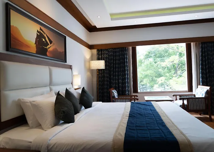 Ktdc Mascot Hotel - A Heritage Living Experience
