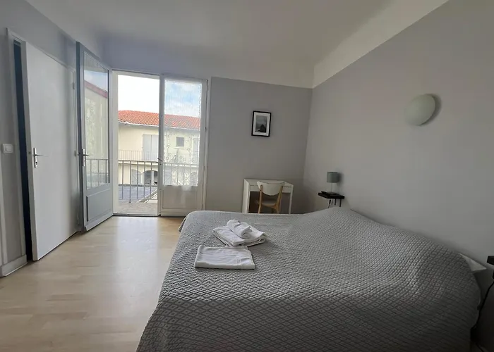 Hotel La Pergola - Centre Ville