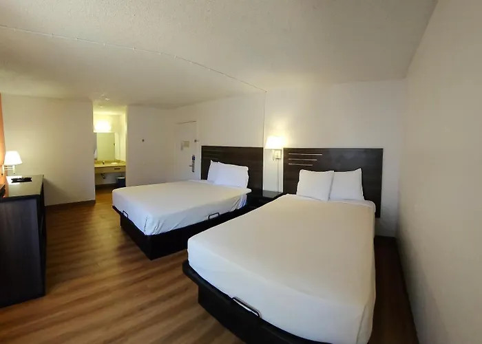 Cathedral Hill Hotel