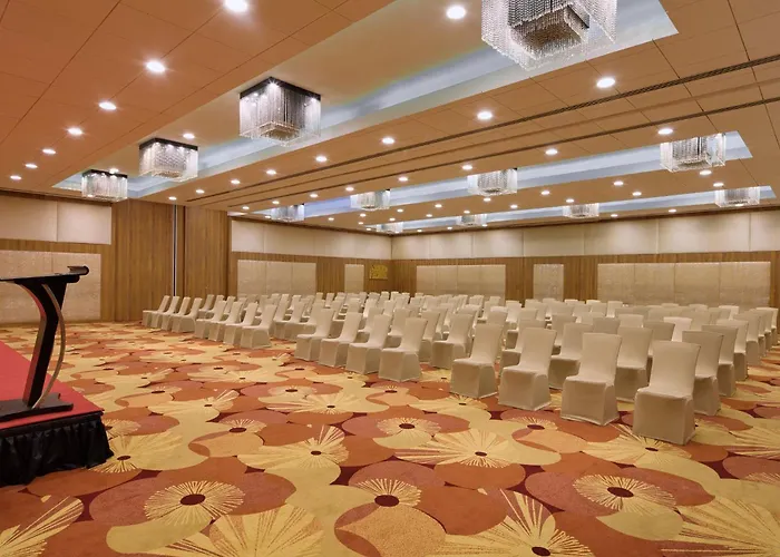Holiday Inn Cochin By Ihg
