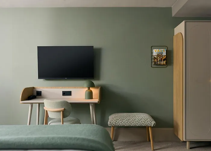 Van Der Valk Hotel Volendam - Recently Renovated