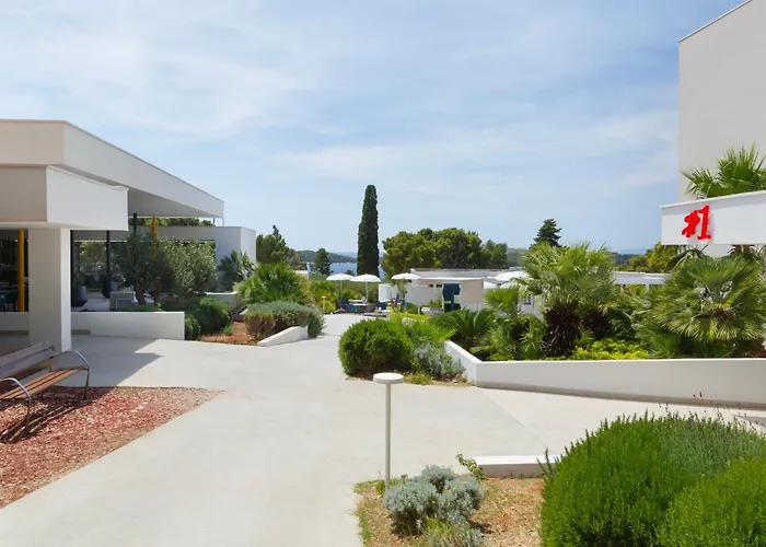 Pharos Hvar Bayhill Hotel