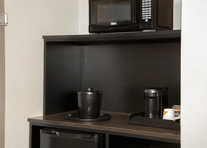Quality Inn & Suites Kingston
