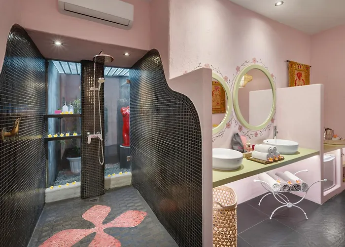 Pinkcoco Uluwatu - Constant Surprises & For Cool Adults Only