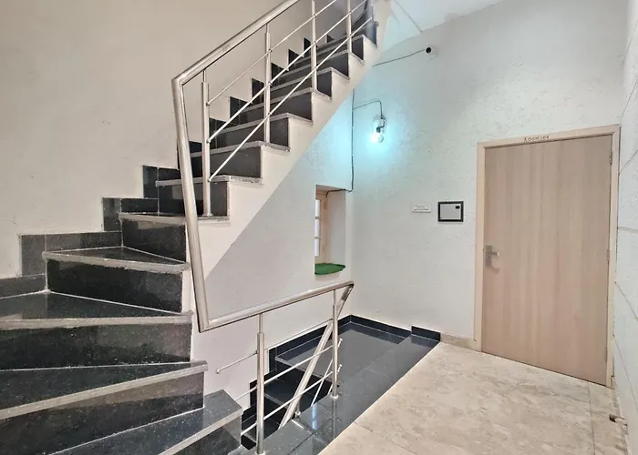 Hotel Thems Homestay