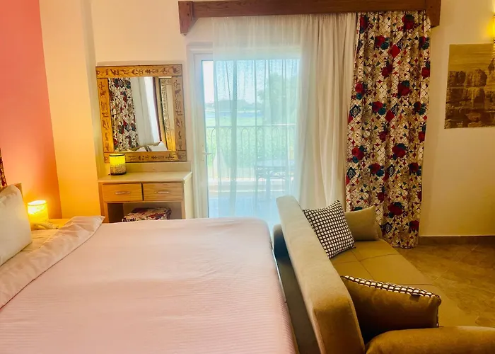 Jewel Howard Carter Hotel
