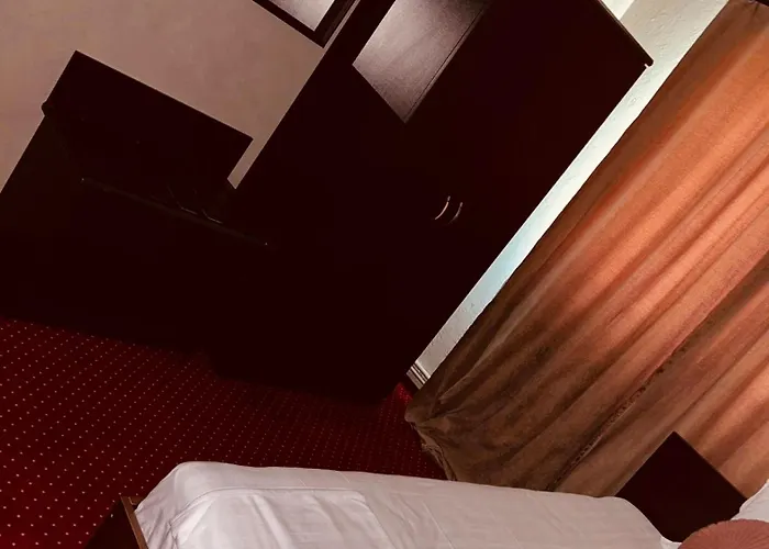 Nowad Hotel