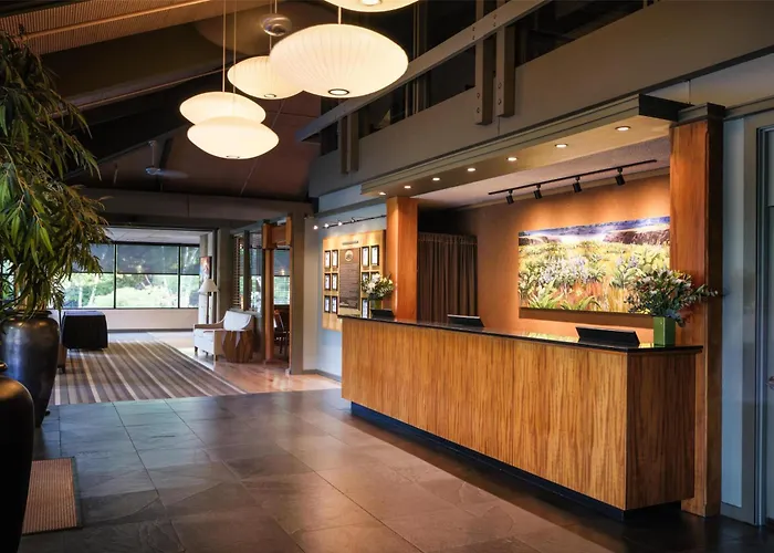 Best Western Plus Hood River Inn