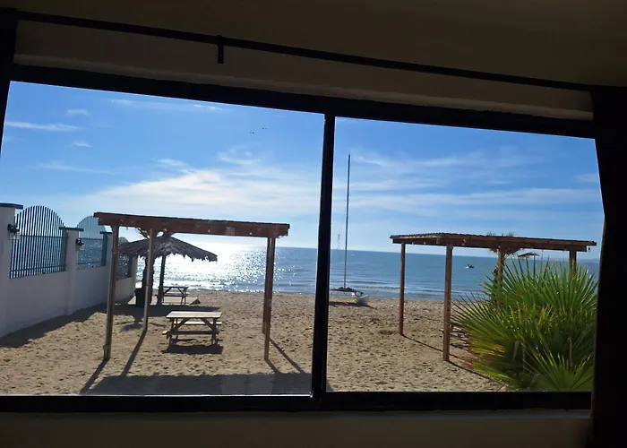 #33 Bungalow Seaside Hotel & Victors Rv Park