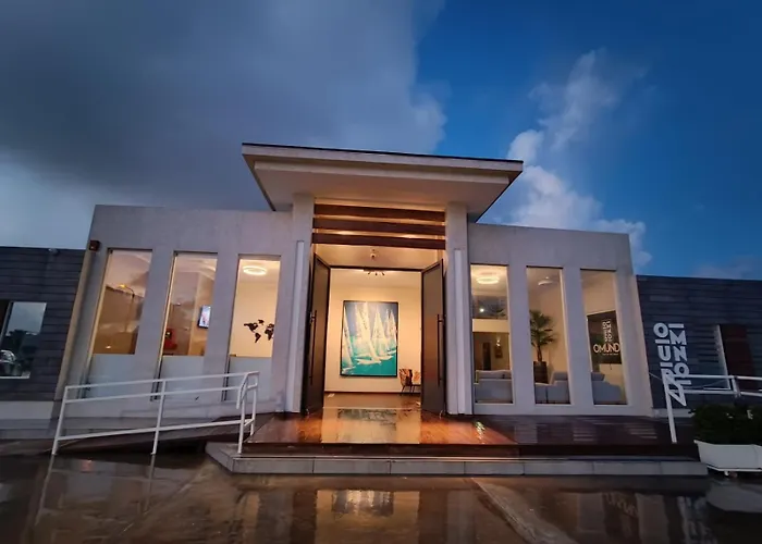 Aruba Boutique & Art Hotel - Adults Only