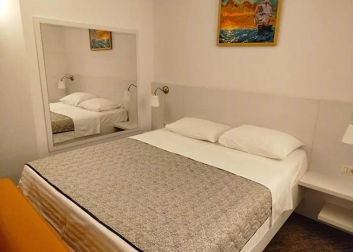 Hotel Comat Deva