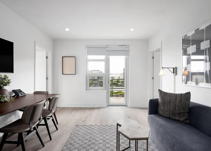 Reside Noma, A Wyndham Residence