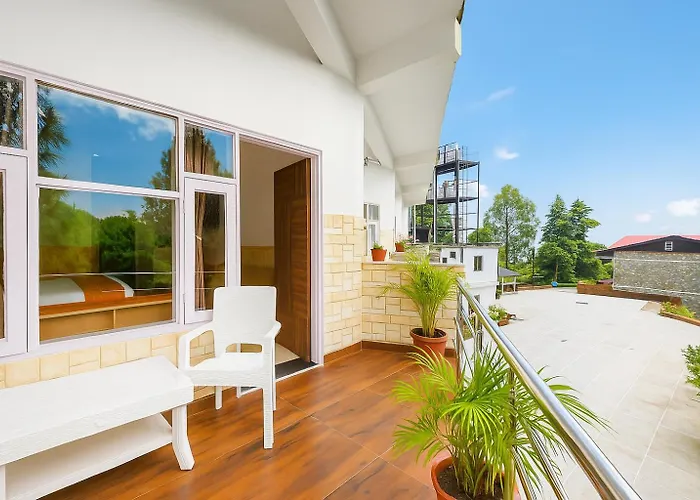 Hotel Shiva Lake - Near Mussoorie Lake