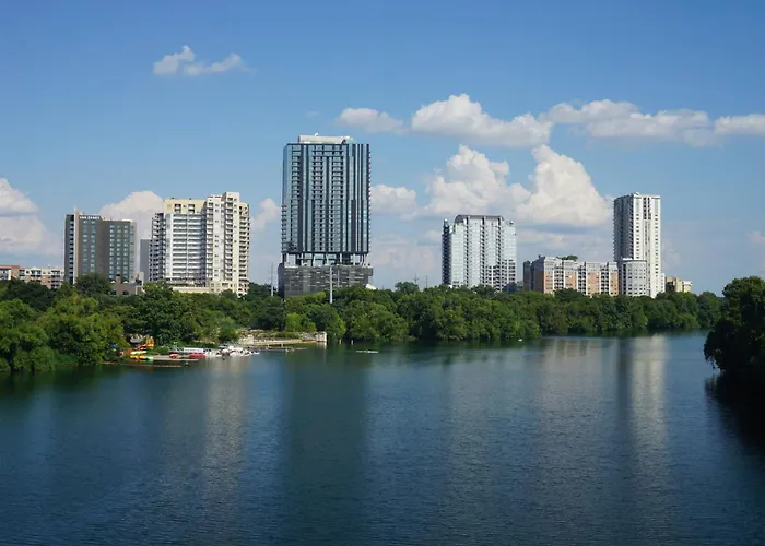 Holiday Inn Austin -Town Lake By Ihg