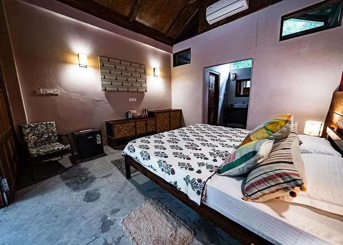 The Diveresort And Dancing Dugong Cafe