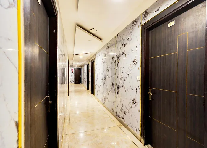 Collection O Surya Enclave Formerly Aroma Regency