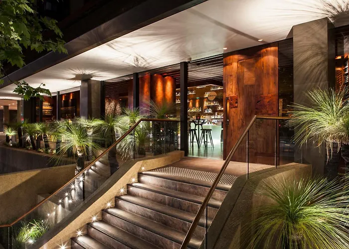 Four Seasons Hotel Sydney