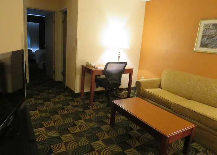 Days Inn By Wyndham Hillsdale