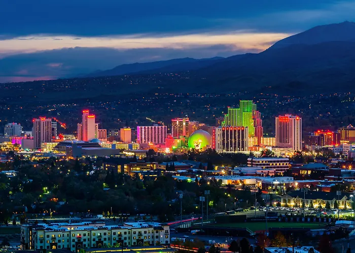 Ramada by Wyndham Reno Hotel&Casino