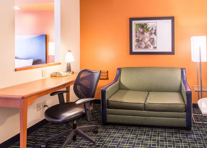 Fairfield Inn&Suites Fargo