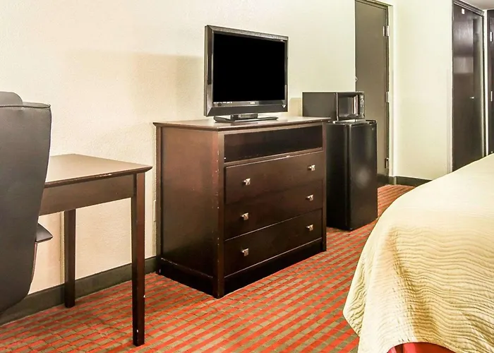 Quality Inn Sweetwater West