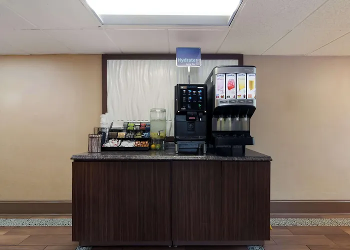 Best Western Hampton Coliseum Inn