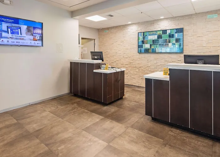 Best Western Plus Oceanside Inn
