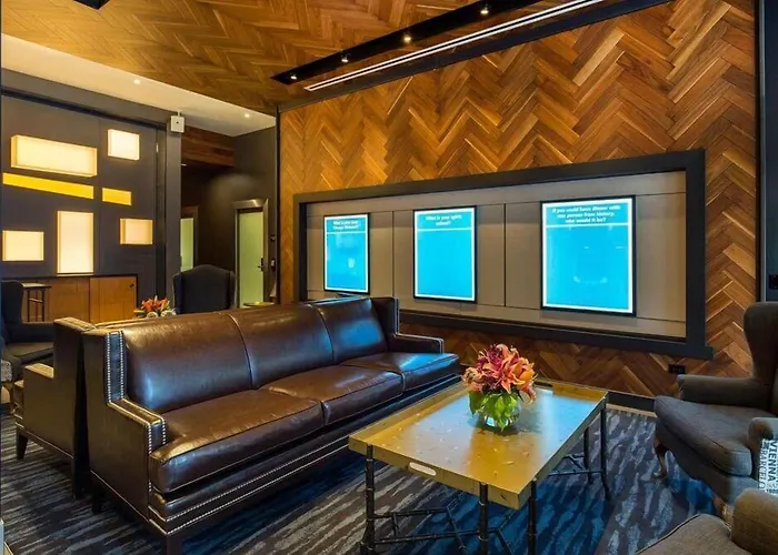 The Chicago Hotel Collection Magnificent Mile