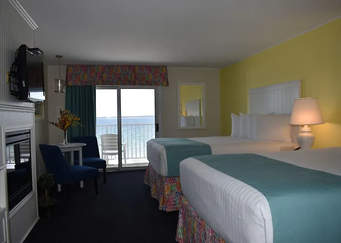 Breakers Resort - Lakeside