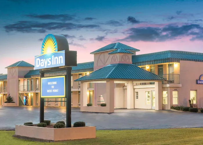 Days Inn By Wyndham West Point