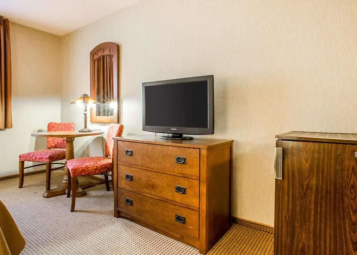 Quality Inn Ironwood