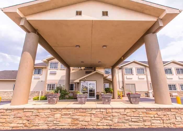 Quality Inn & Suites University