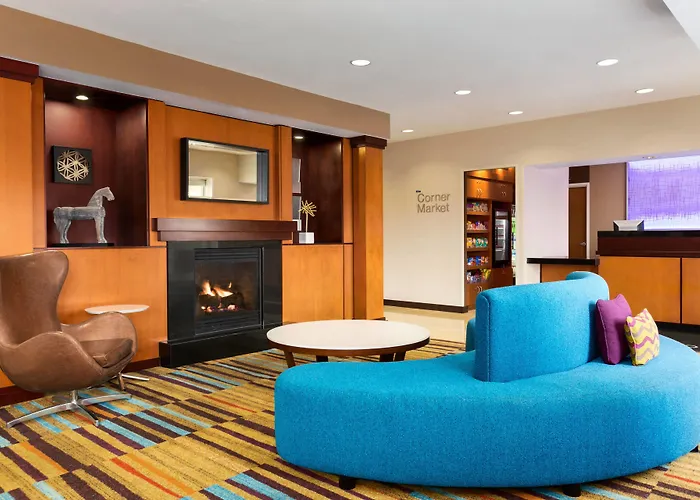 Fairfield Inn & Suites By Marriott Toledo Maumee