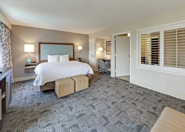 Hampton Inn Myrtle Beach Broadway At The Beach
