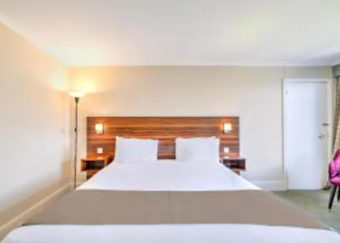 Palms Hotel & Retreat By Palette London Romford