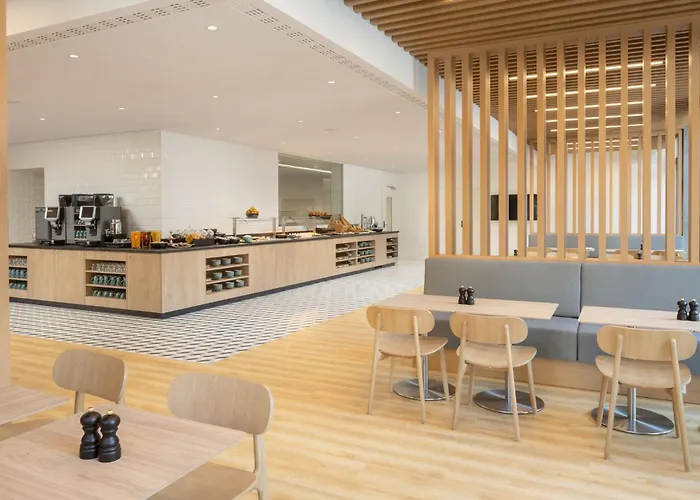 Holiday Inn Express & Suites Sion By Ihg