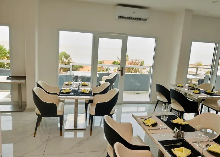 Hotel Midotel Seaview