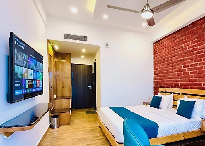 The Pine Woods A Luxury Resort In Mussoorie Rooftop Restro