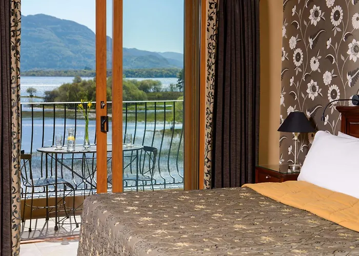 The Lake Hotel
