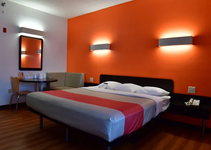 Motel 6-Lincoln, NE