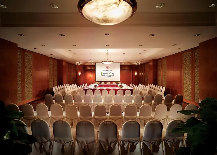 Harbour Plaza Resort City