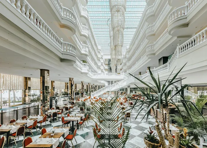 Hotel Cleopatra Palace