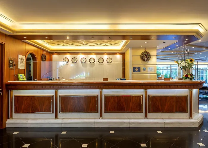 Oasis Hotel Apartments
