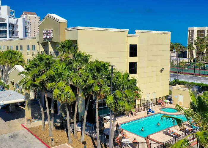 Comfort Suites Beachside