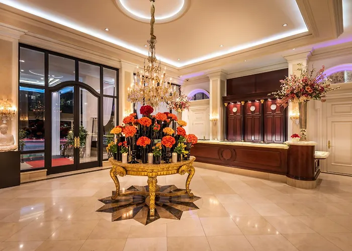 Beverly Hills Plaza Hotel & Spa