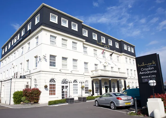London Croydon Aerodrome Hotel By Sunday